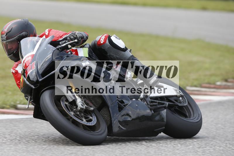 /24 08.06.2025 TZ Motorsport ADR/Gruppe rot/121